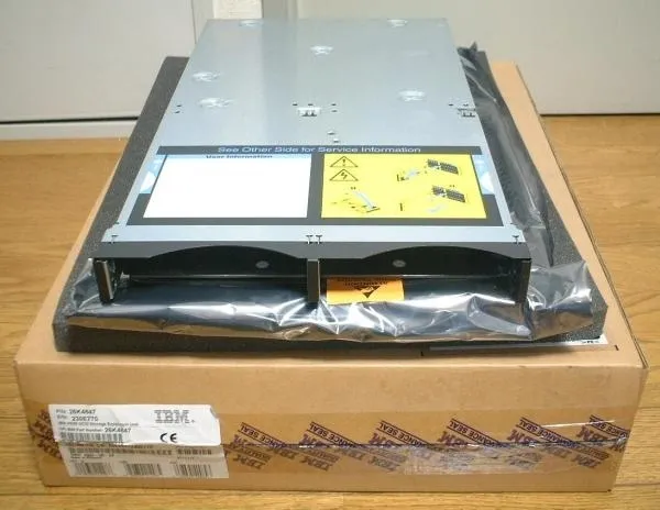 26K4847 - IBM 2 Bays Ultra-320 SCSI Storage Expansion Unit for eServe…